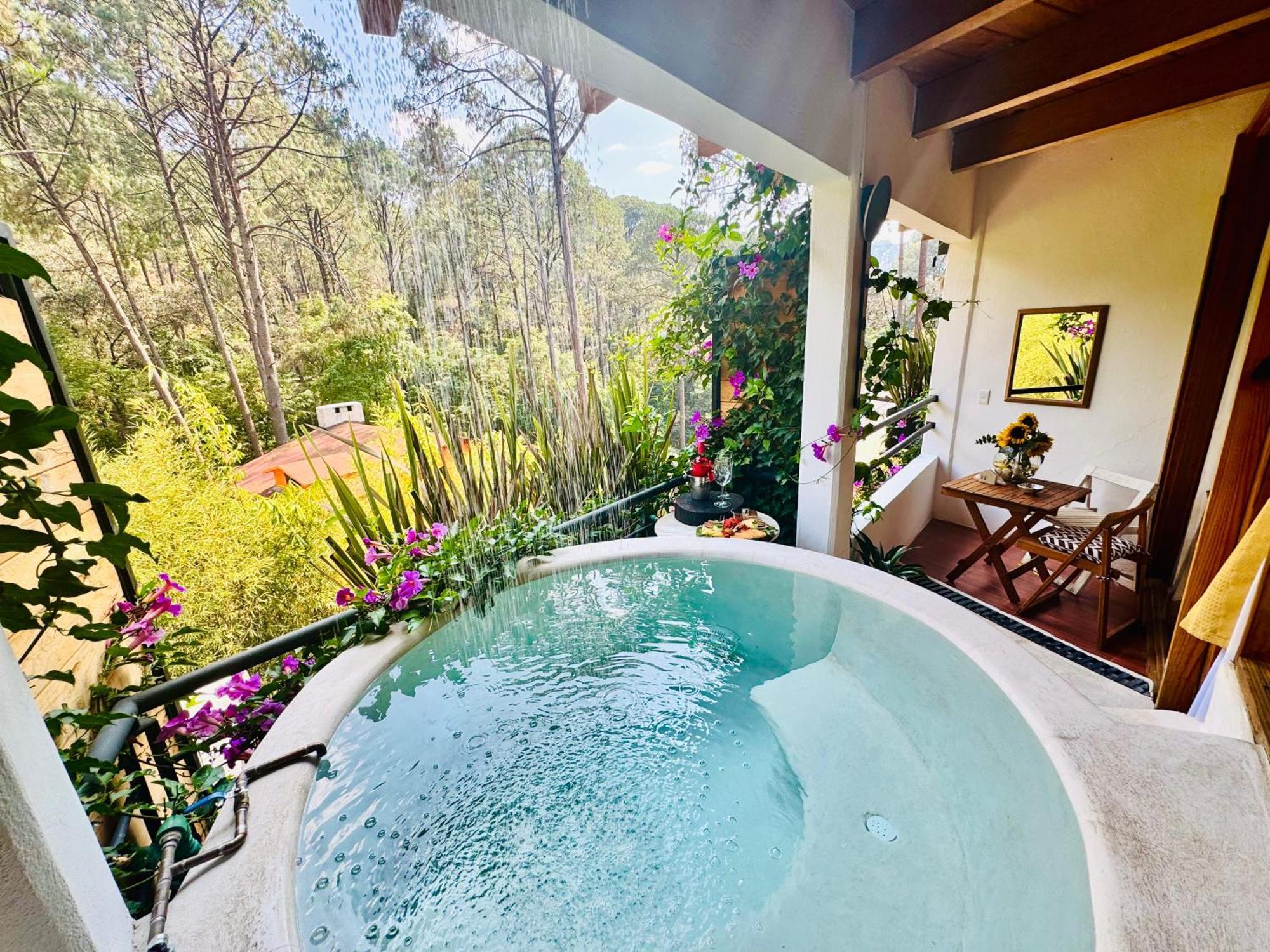 Encino House Hotel Boutique Valle de Bravo Luaran gambar